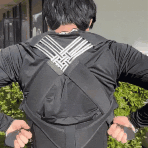 GIF_003-min_PosturePro____Corrige_la_posture_et_soulage_les_douleurs_dorsales (1) SBAT (Copy)